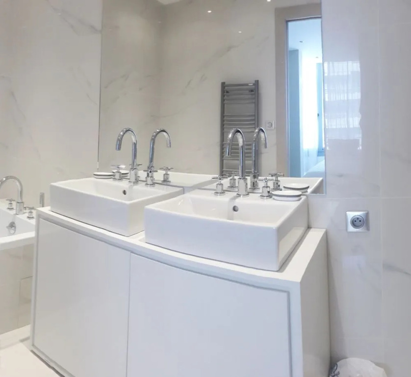 Luxurious 3 Bedroom Apt at La Croisette