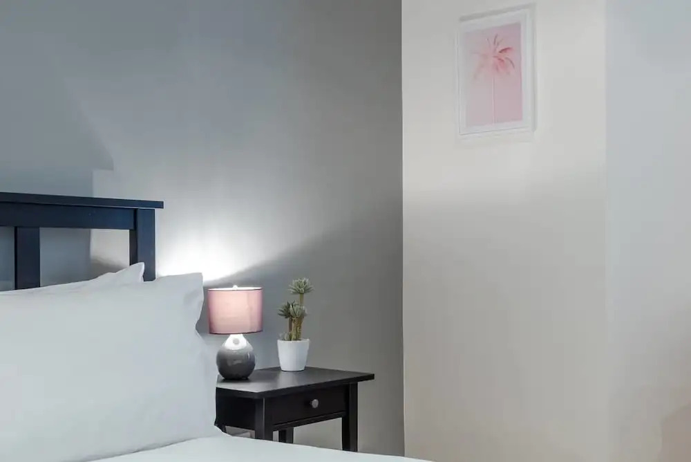 Newly Refurbished 1 Bedroom for 4 in Chelsea