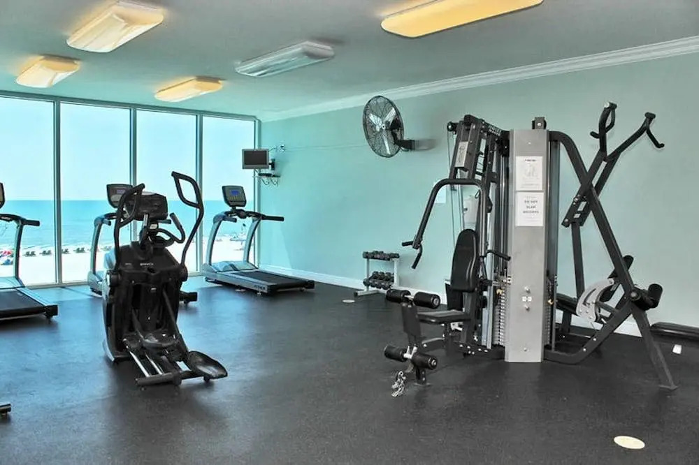San Carlos 409 by Youngs Suncoast