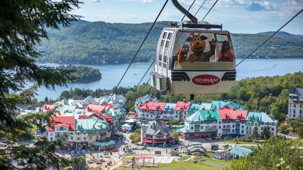 Stunning Condo - View on Lake Tremblant & Mountain