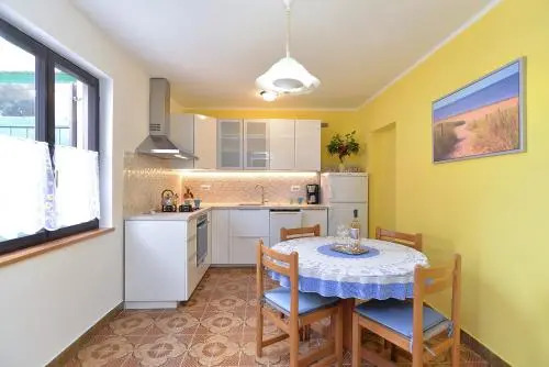 Apartment Violeta 745