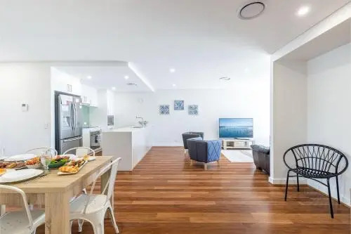 Avra Seabreeze', 503/4-8 Bullecourt Street
