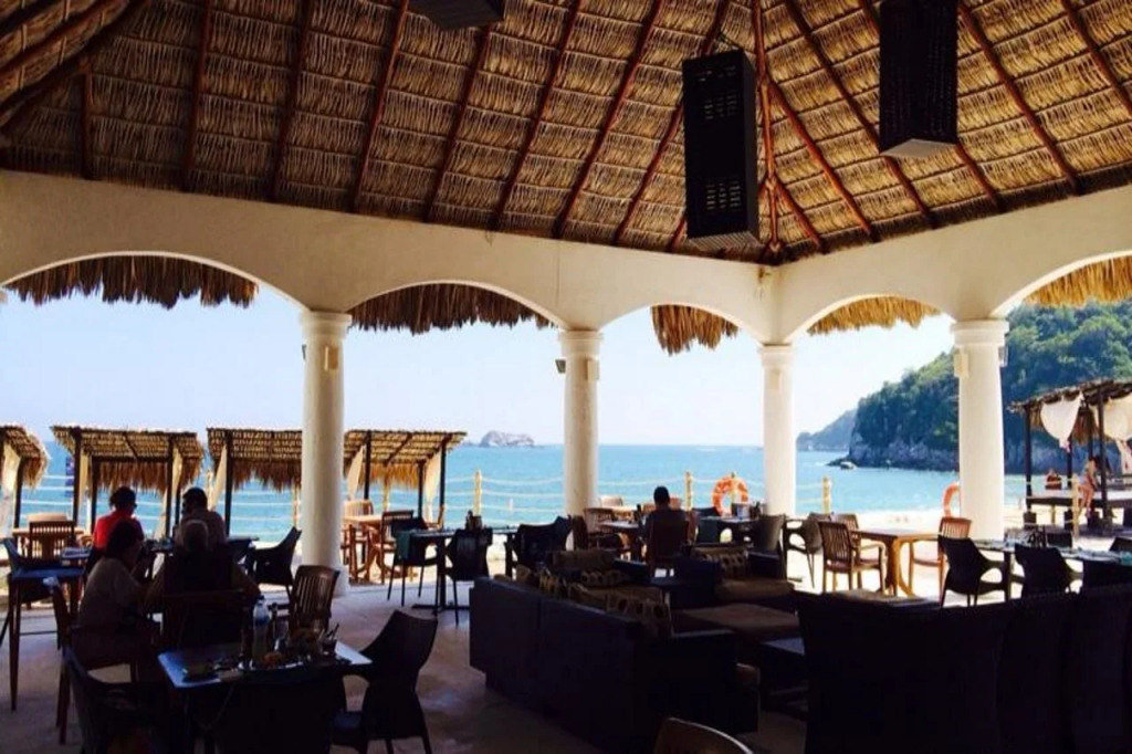 La Isla Huatulco