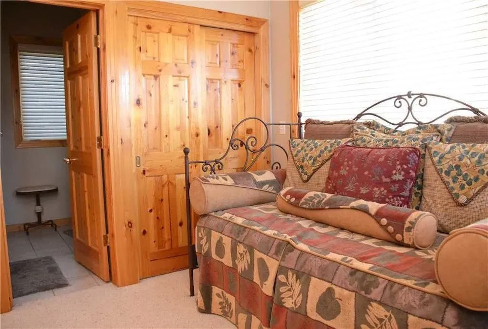 Elk Ridge Townhomes