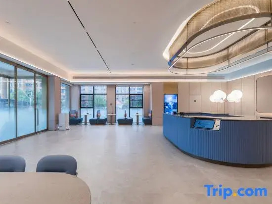 HanTing Hotel (Zhuzhou Vocational Education City CRRC)