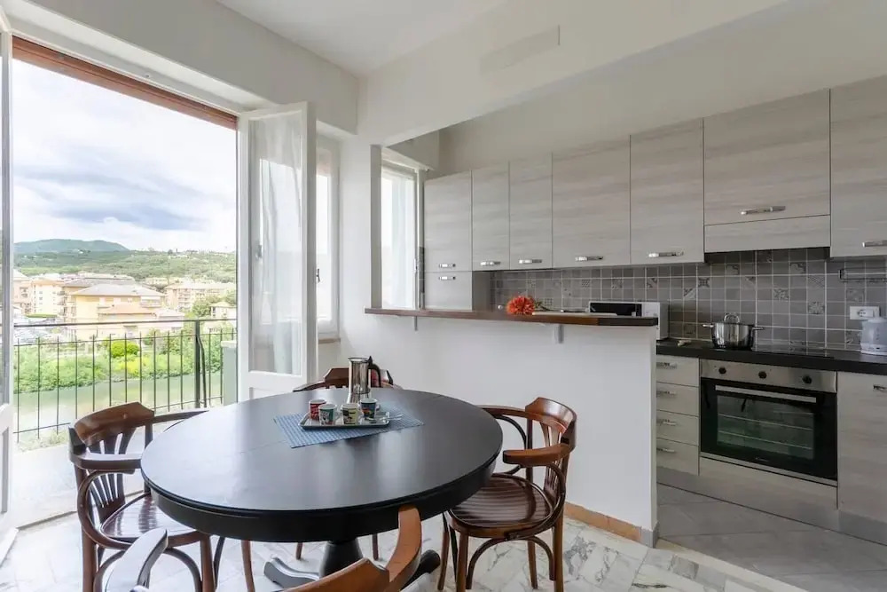ALTIDO Lavagna Family Holiday Flat