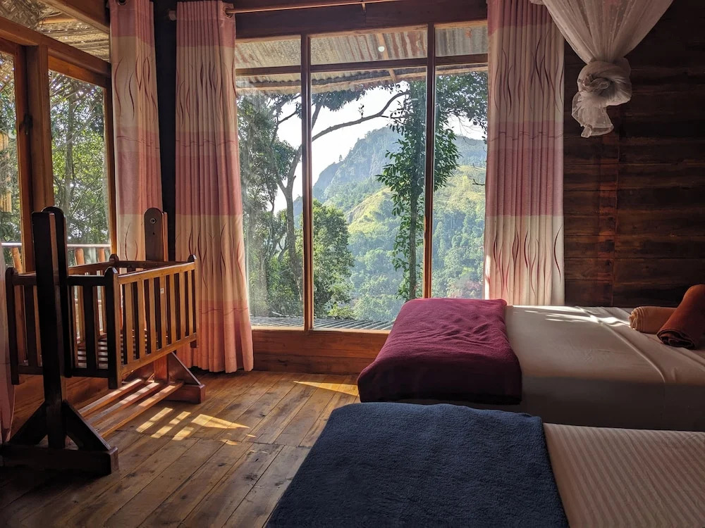 Ella nature nest