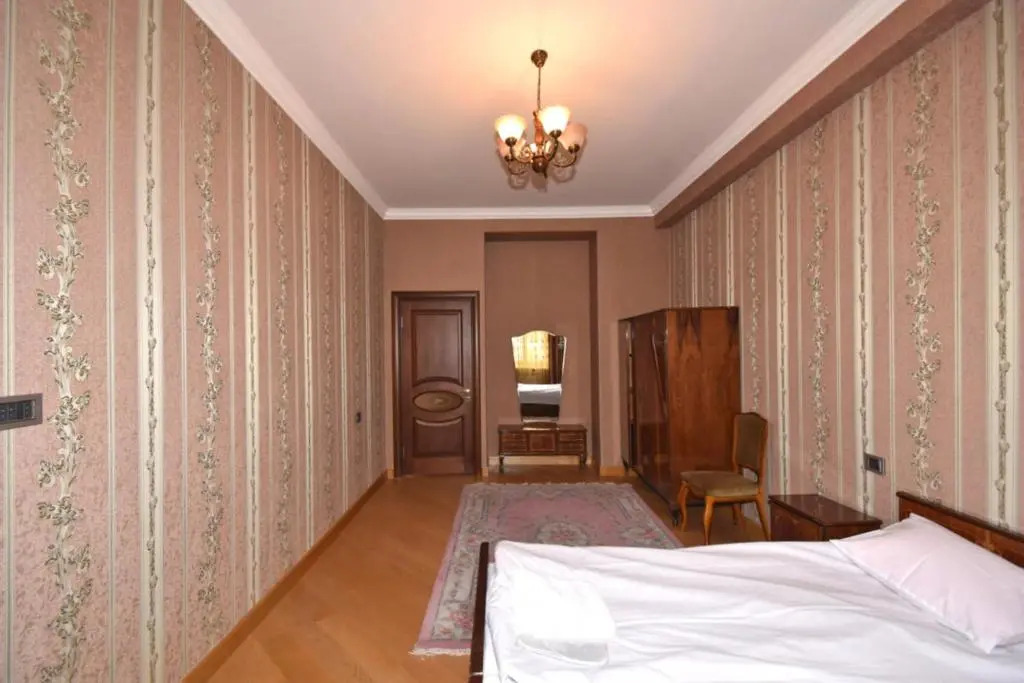Rent Inn Yerevan on Buzand Street