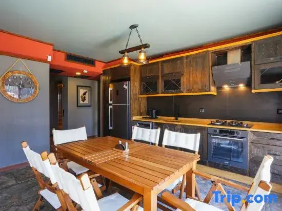 champion villas