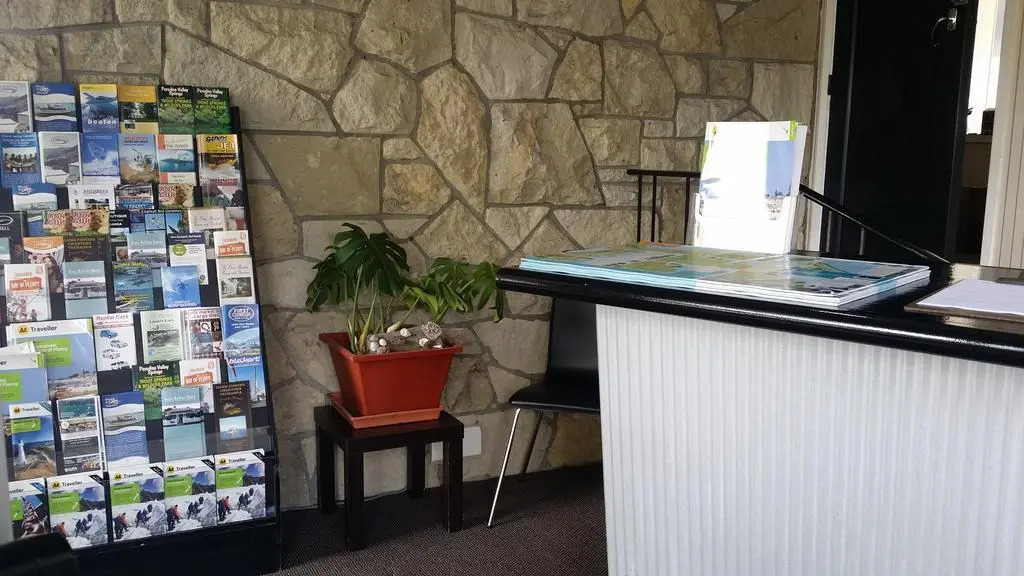 Fountain Court Motel