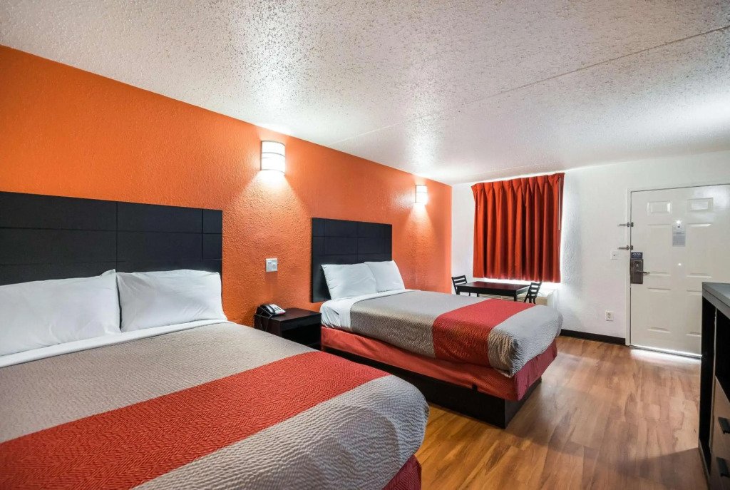 Motel 6-Houston, TX - Brookhollow