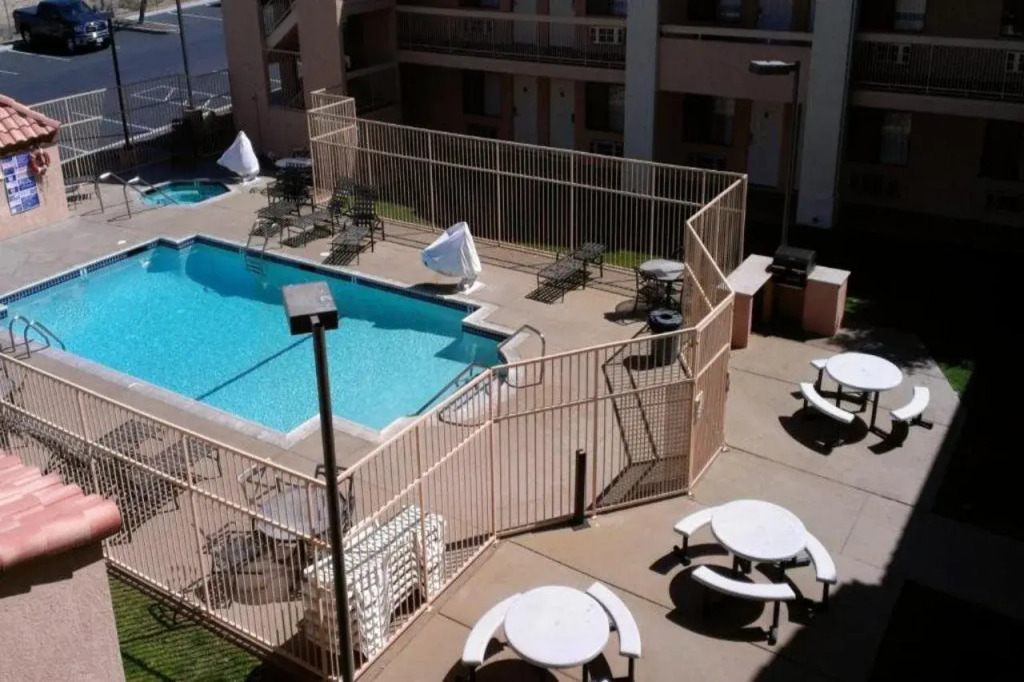 Motel 6-Barstow, CA