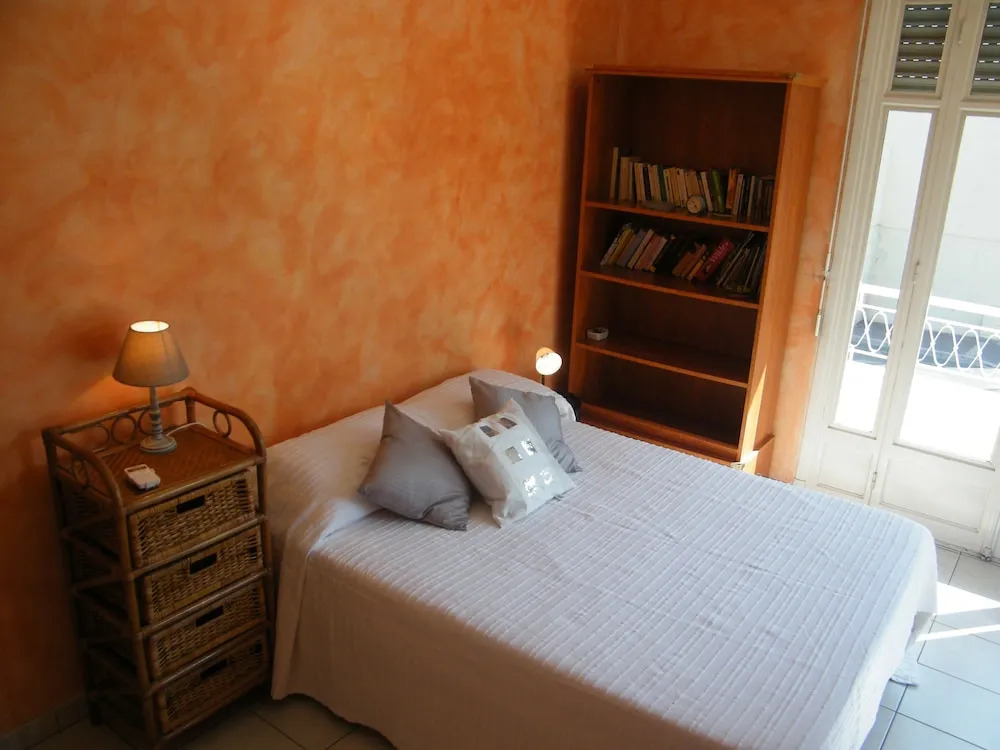 Appartement Palais Henri IV Mer et Ville Vignali