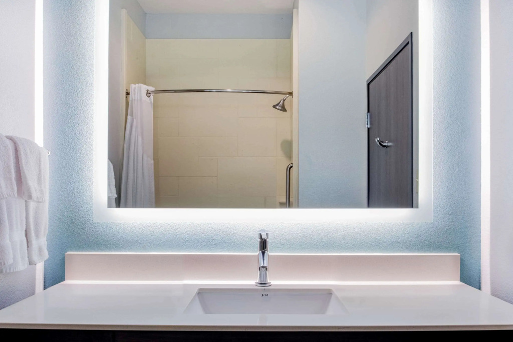 La Quinta Inn & Suites by Wyndham Northlake Ft. Worth