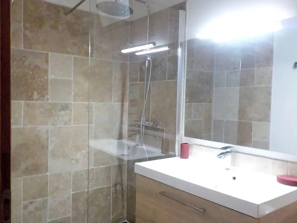 House With 2 Bedrooms In Chateauneuf Du Pape With Furnished Terrace And Wifi