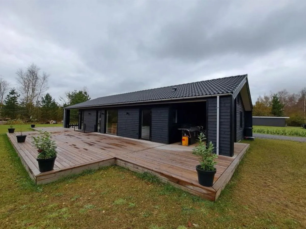 "Skakke" - 750m from the sea in NE Jutland