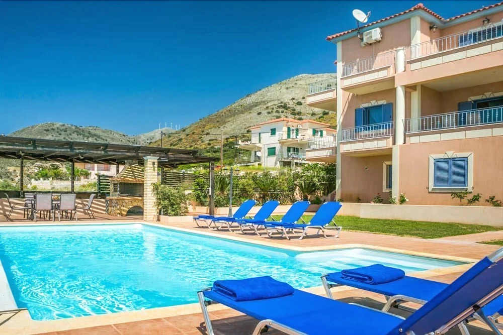 Villa Erato - Private Pool Villa