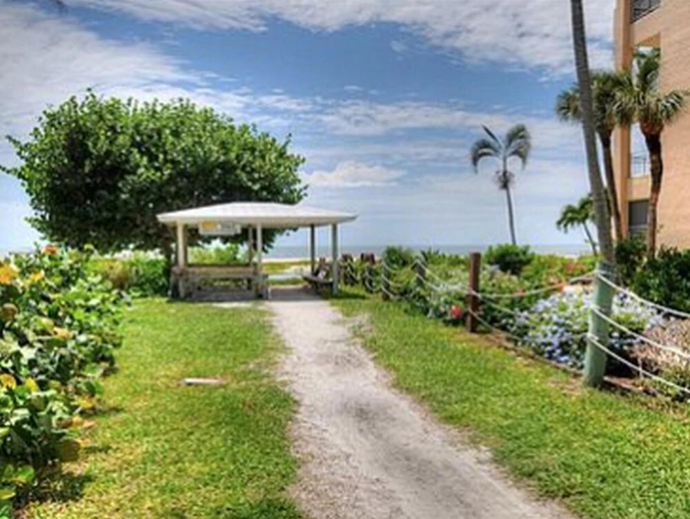 Royal Pelican #312 by Coastal Vacation Properties