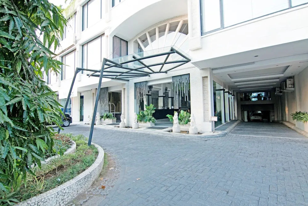 ZEN Rooms Basic Sunset Road Boutique Hotel