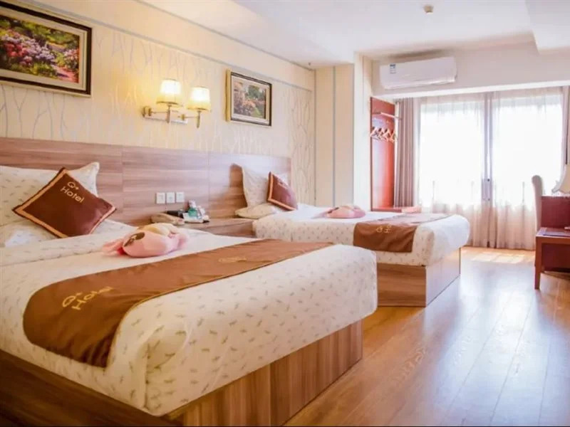 Shuiyang Nianhua Hotel