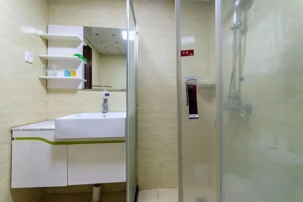 Zhushan Hotel