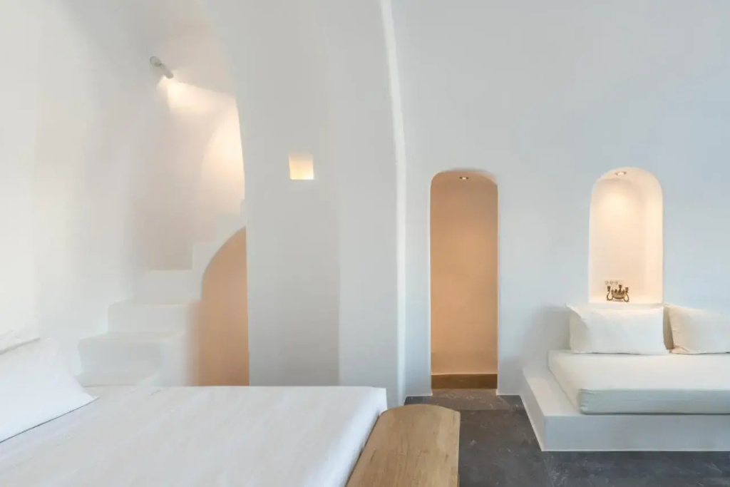 Chelidonia Luxury Suites - Adults Only