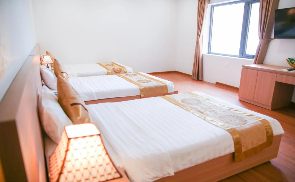 Long Anh Hotel