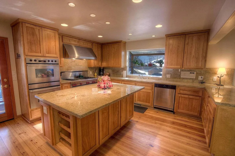 Silver Rock Lodge by Lake Tahoe Accommodations