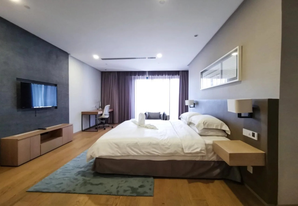 Victoria Home 188 Suites
