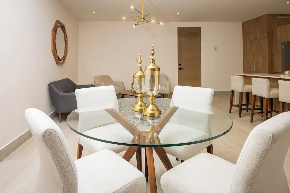 Cumbres Garden luxury apartments - By Aloja RV