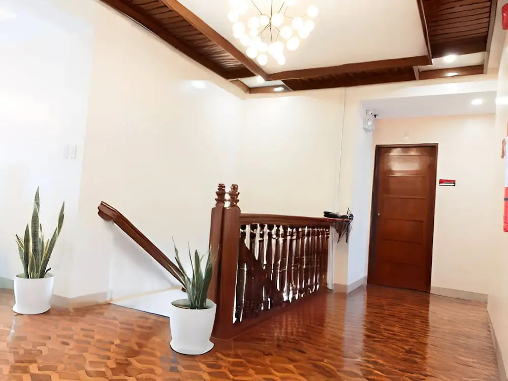 Dy Heritage Suites
