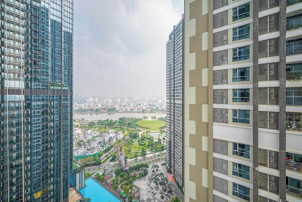Boutique Unique Landmark 81