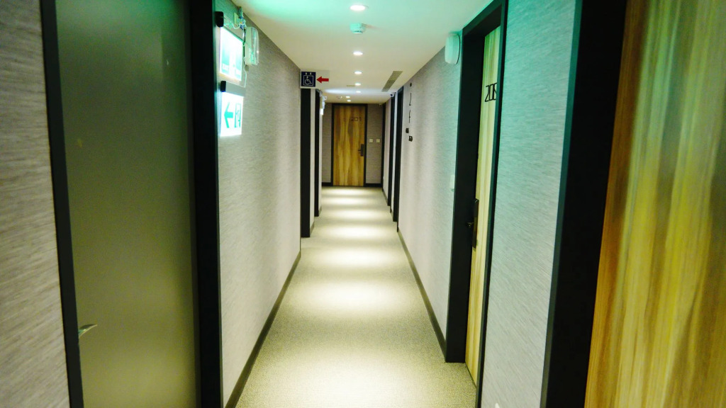 D D Hotel