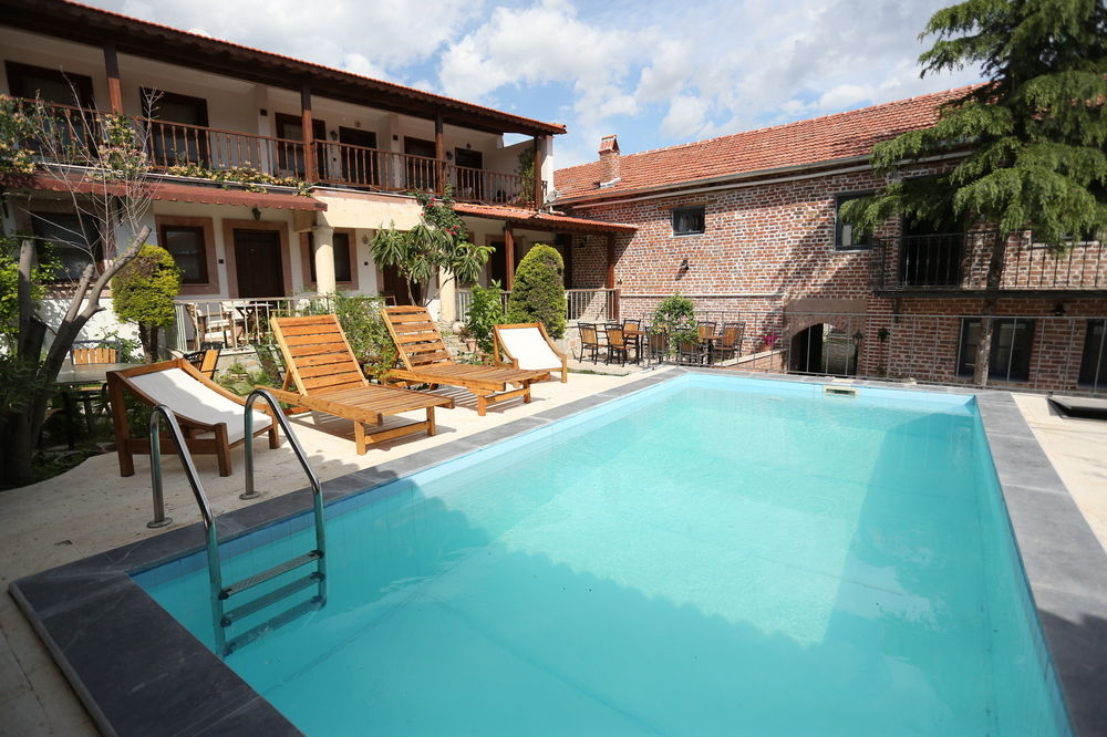 Akropolis Hotel
