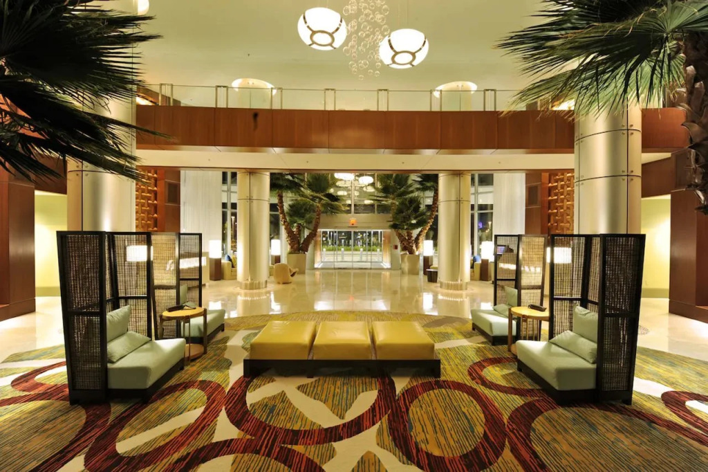 Bay Lake Tower At Disney's Contemporary Resort  
