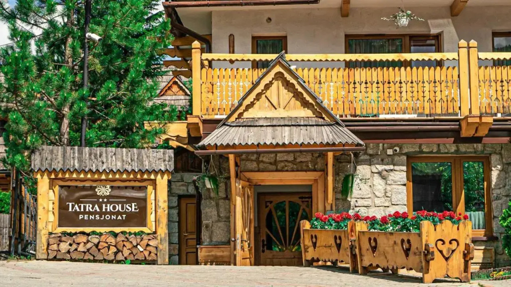 Tatra House Residence