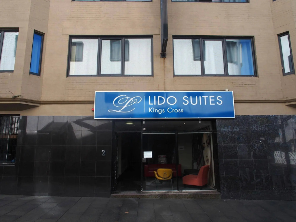 Uno Hotel