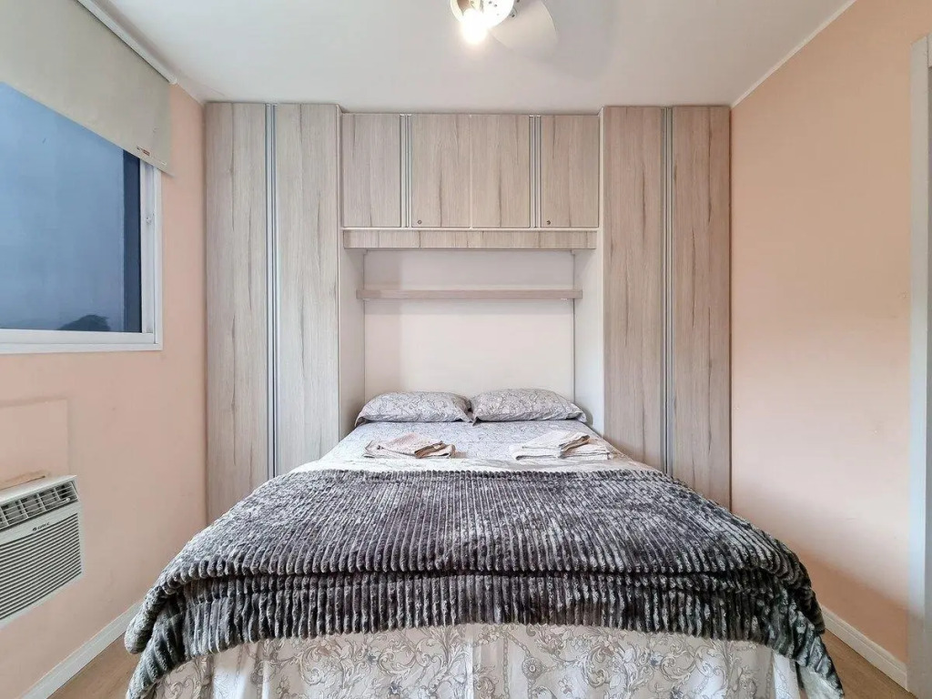 Apt 402 · Apt 2 qts,1,3 km do Rio Centro, Junesse , conf., s