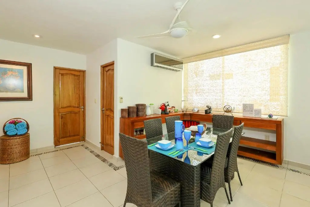 HostPal Las Brisas Ixtapa
