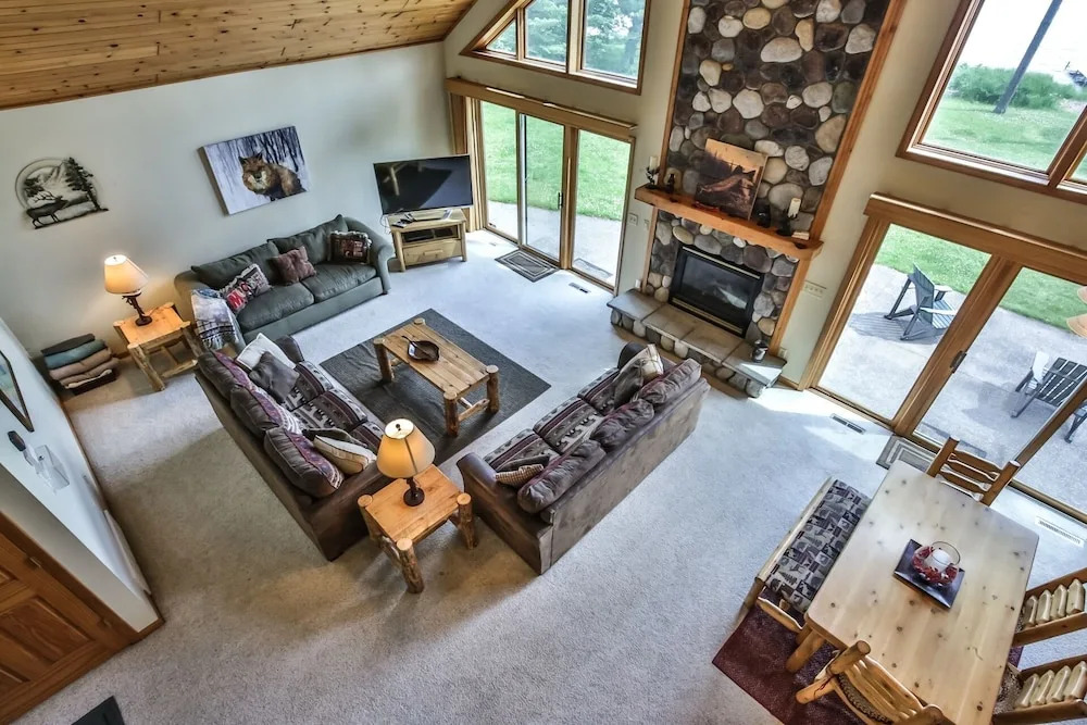 Sandy Shores - 4 Br Home