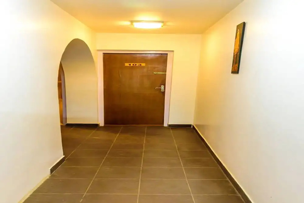 Hotel Ghar