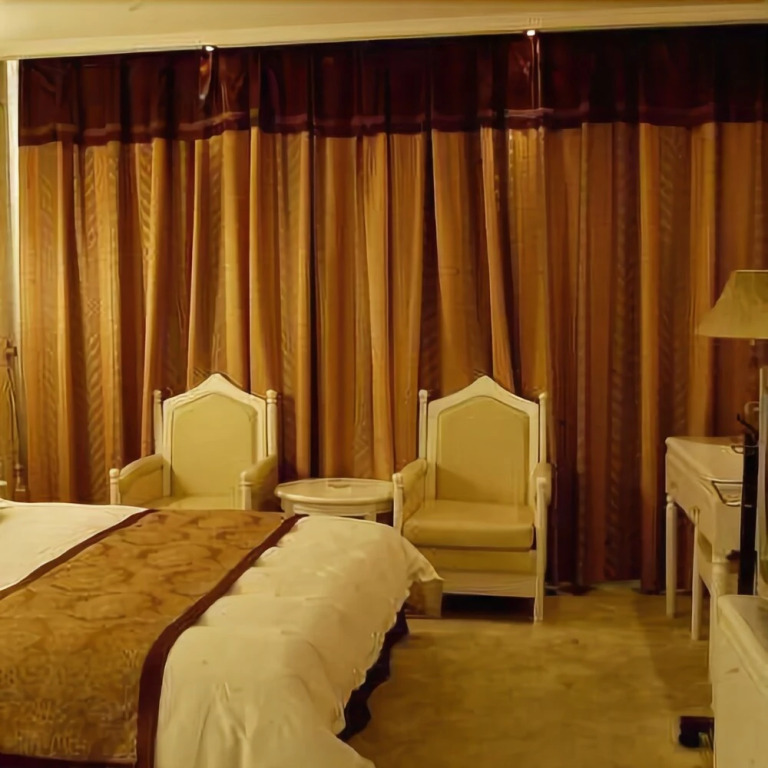 Lou lan Hotel