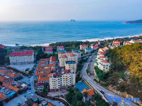 Yu Shangshan Spa and Wellness Vacation Homestay (Laoshan Scenic Area Liuqing River Beach Branch)tay