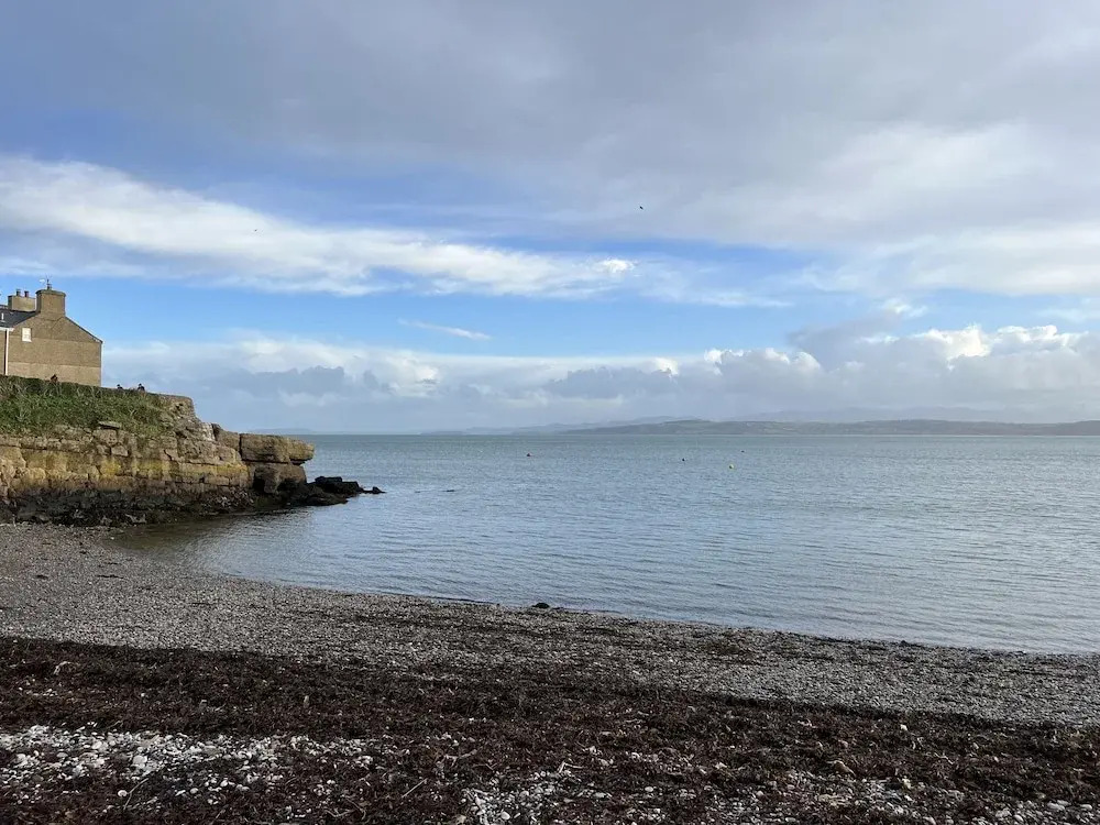 3 Bedroom Bungalow Moelfre- Private Garden,parking