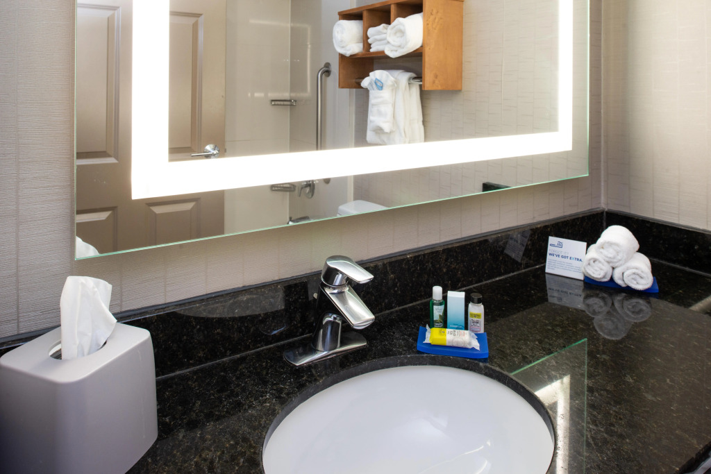Holiday Inn Express San Francisco Airport South by IHG