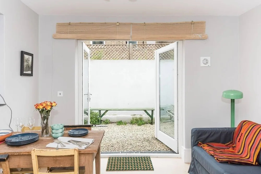 Fabulous 2BR Flat near Notting Hill
