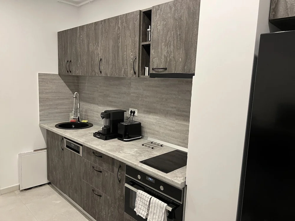 Stunning 3-Room Penthouse W10+W11