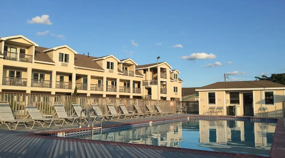 Pony Island Inn