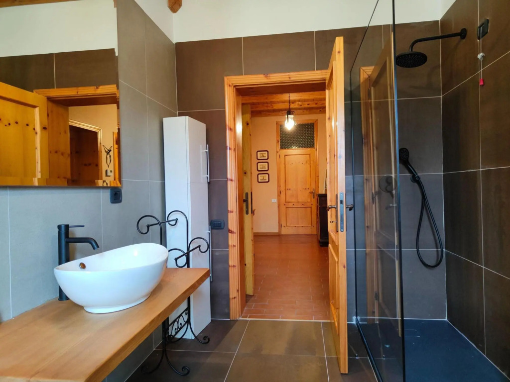 Amazing holiday home in Smyrra with private pool