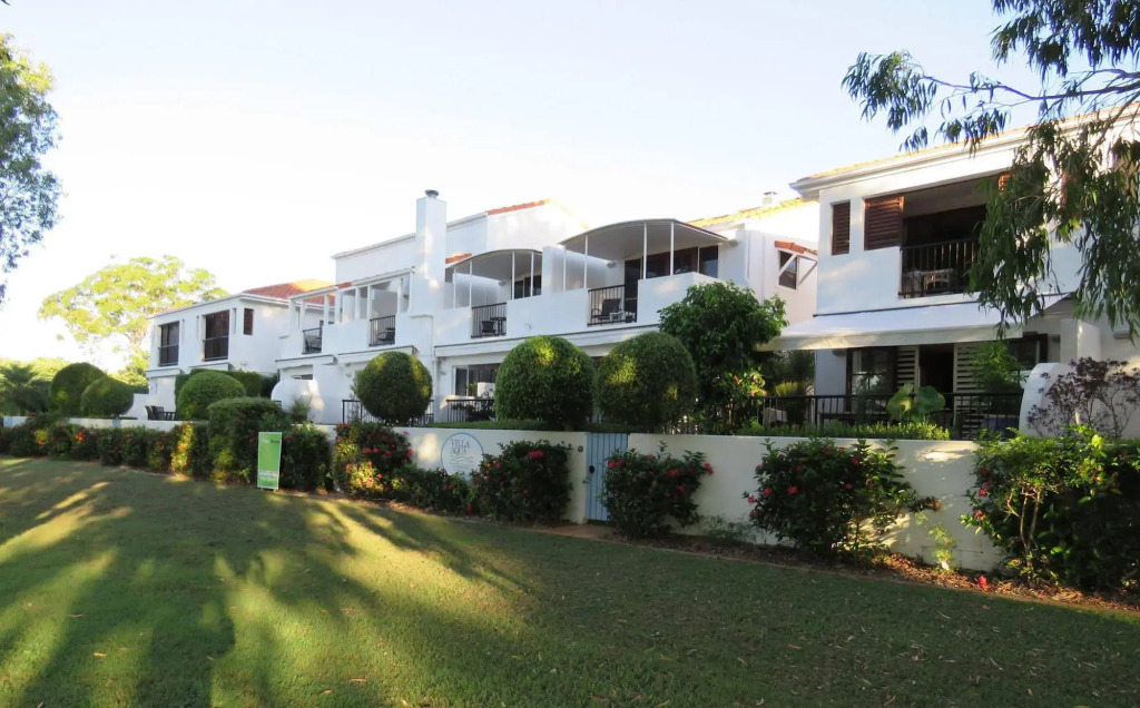 Villa Aqua